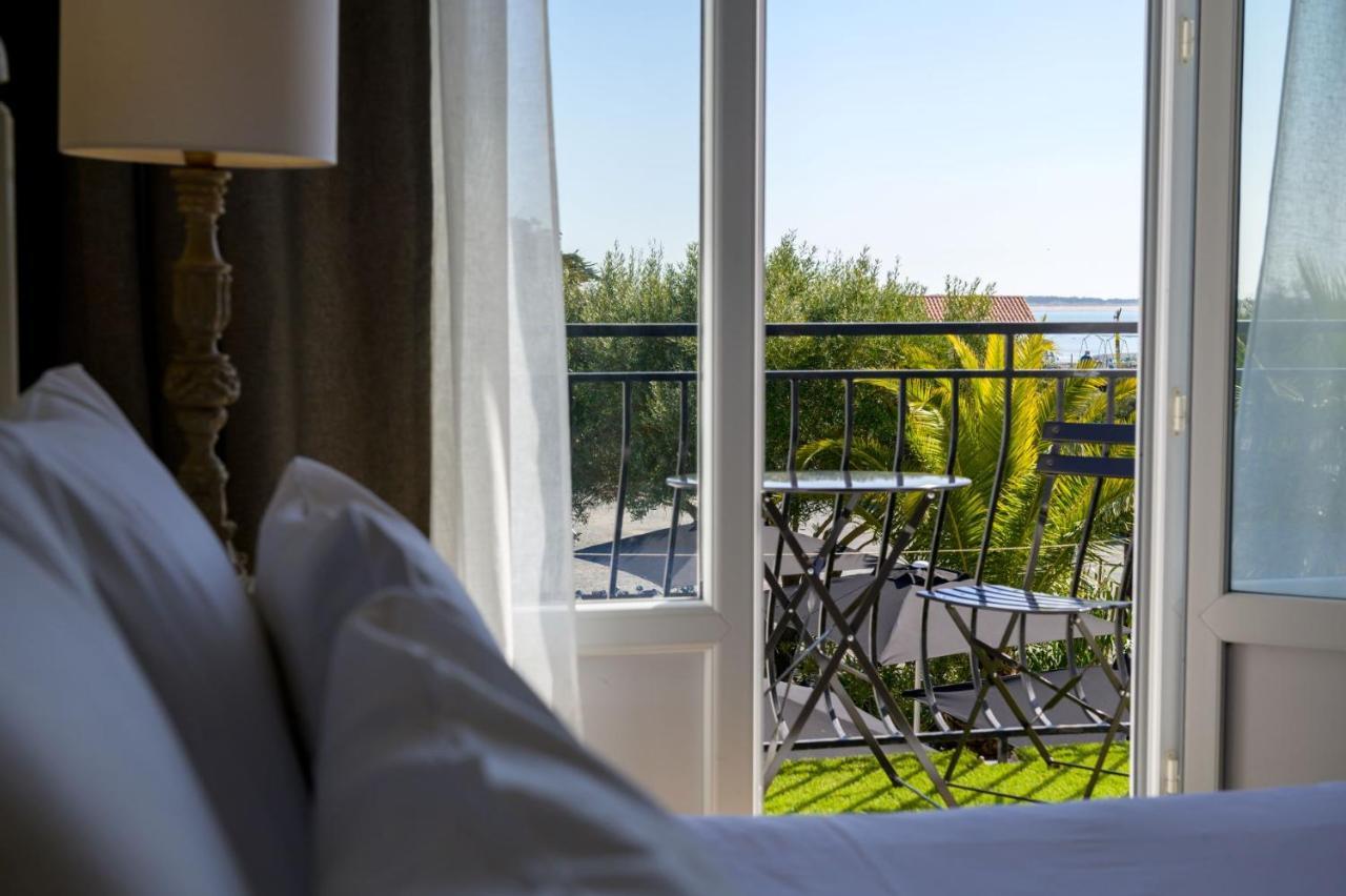 Hotel Le Martray Арс-эн-Рэ Экстерьер фото